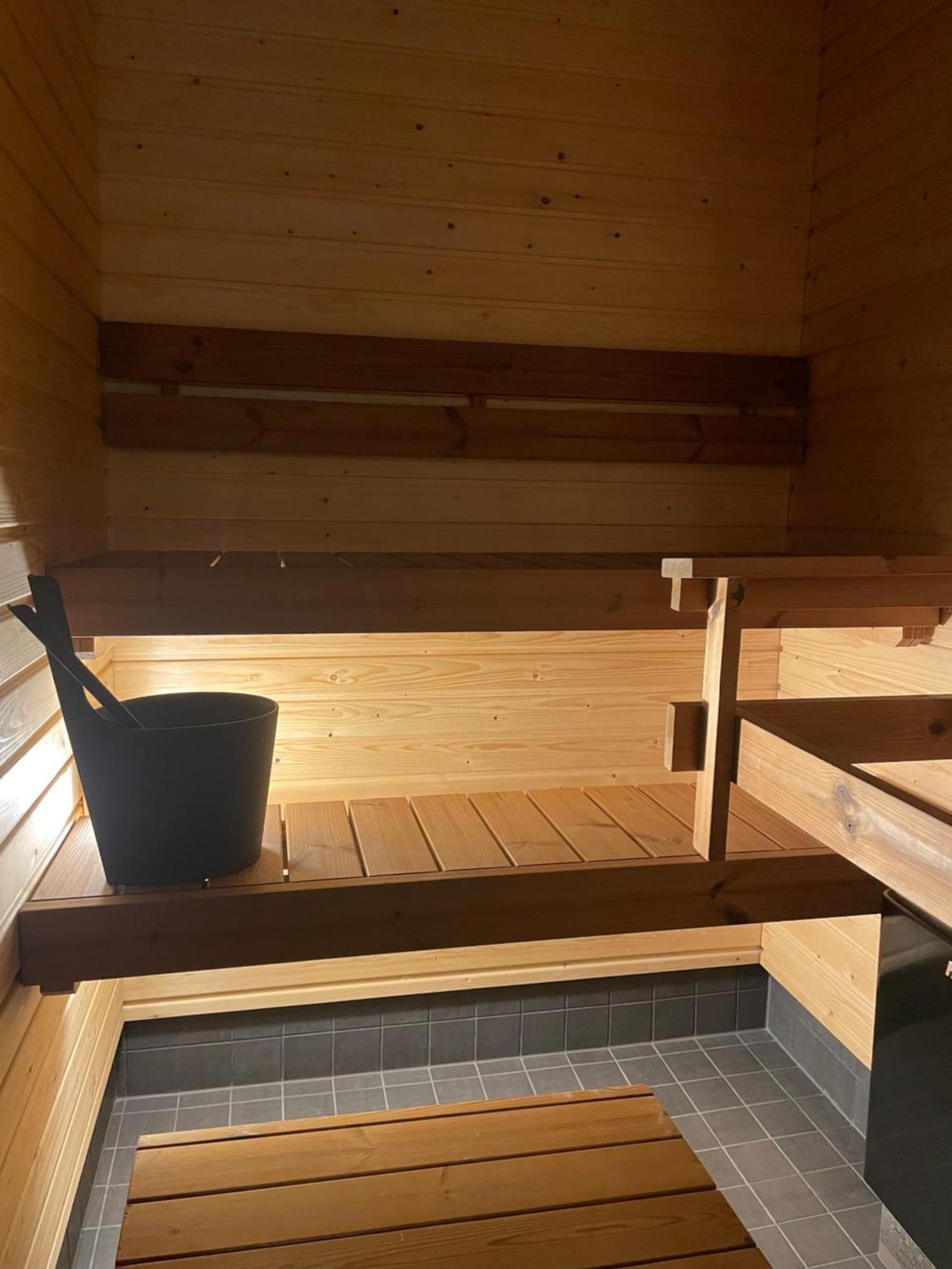 Studio Rudolf - Comfy City Apartment - Private Sauna - Free Wi-Fi - Near To The Centre Rovaniemi Ngoại thất bức ảnh